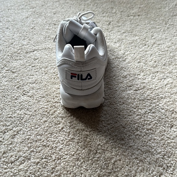Fila white chunky shoe - Picture 3 of 4